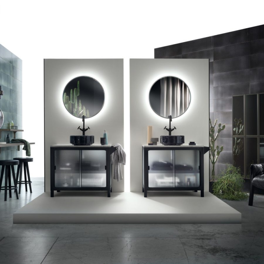 DIESEL-MISFITS-BATH_pag_10-11